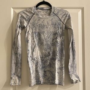 Lululemon Swiftly Tech Long Sleeve